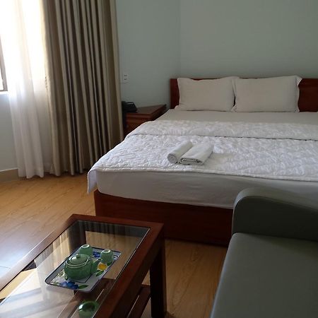 Tuan Vinh Hotel Vung Tau Buitenkant foto