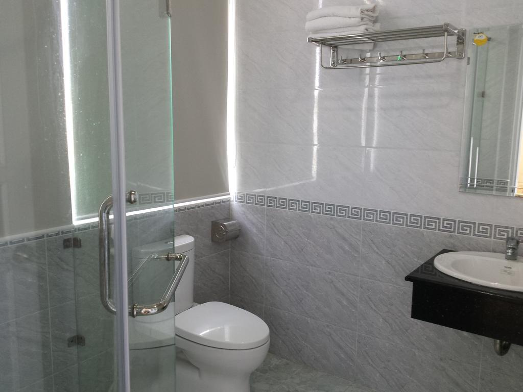 Tuan Vinh Hotel Vung Tau Buitenkant foto
