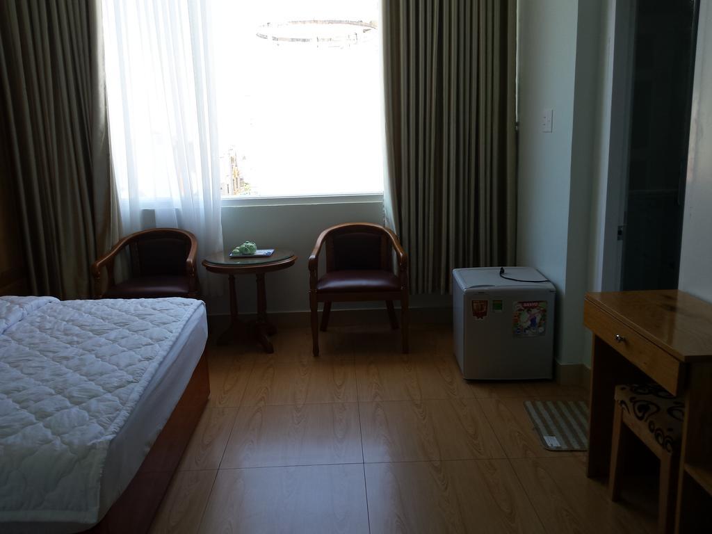 Tuan Vinh Hotel Vung Tau Buitenkant foto