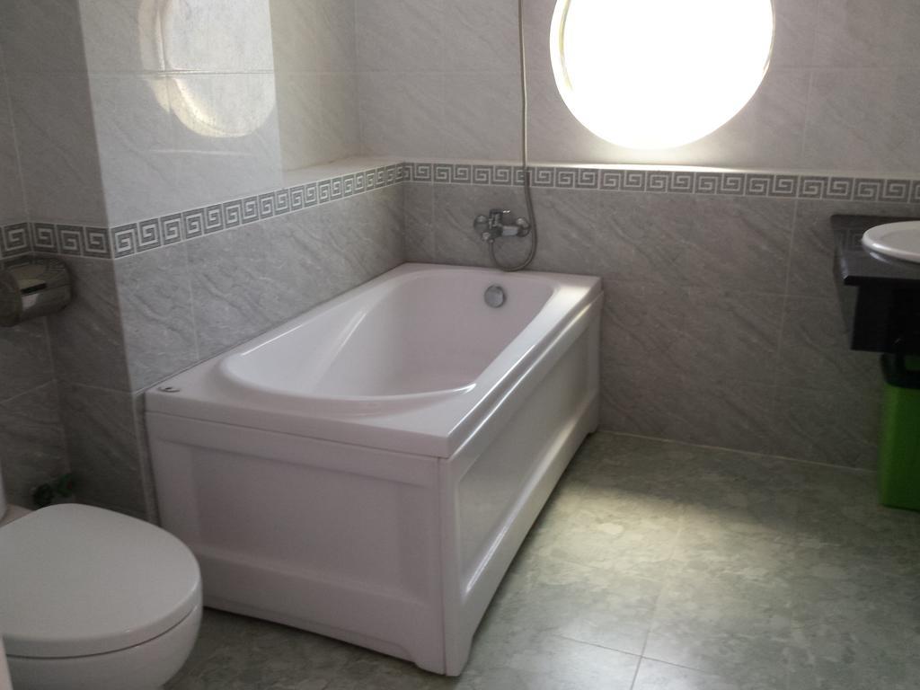 Tuan Vinh Hotel Vung Tau Buitenkant foto